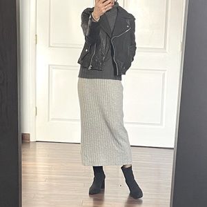 Club Monaco Heather Gray Cashmere Blend Pencil Skirt size SP